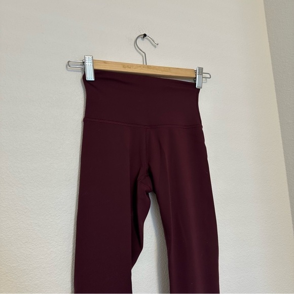Lululemon Wunder Train High-Rise Leggings Size 25” Inseam Cassis Size 2 Women’s - Picture 3 of 9